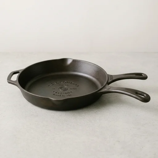 Field Company No.10 Cast Iron Skillet view 3